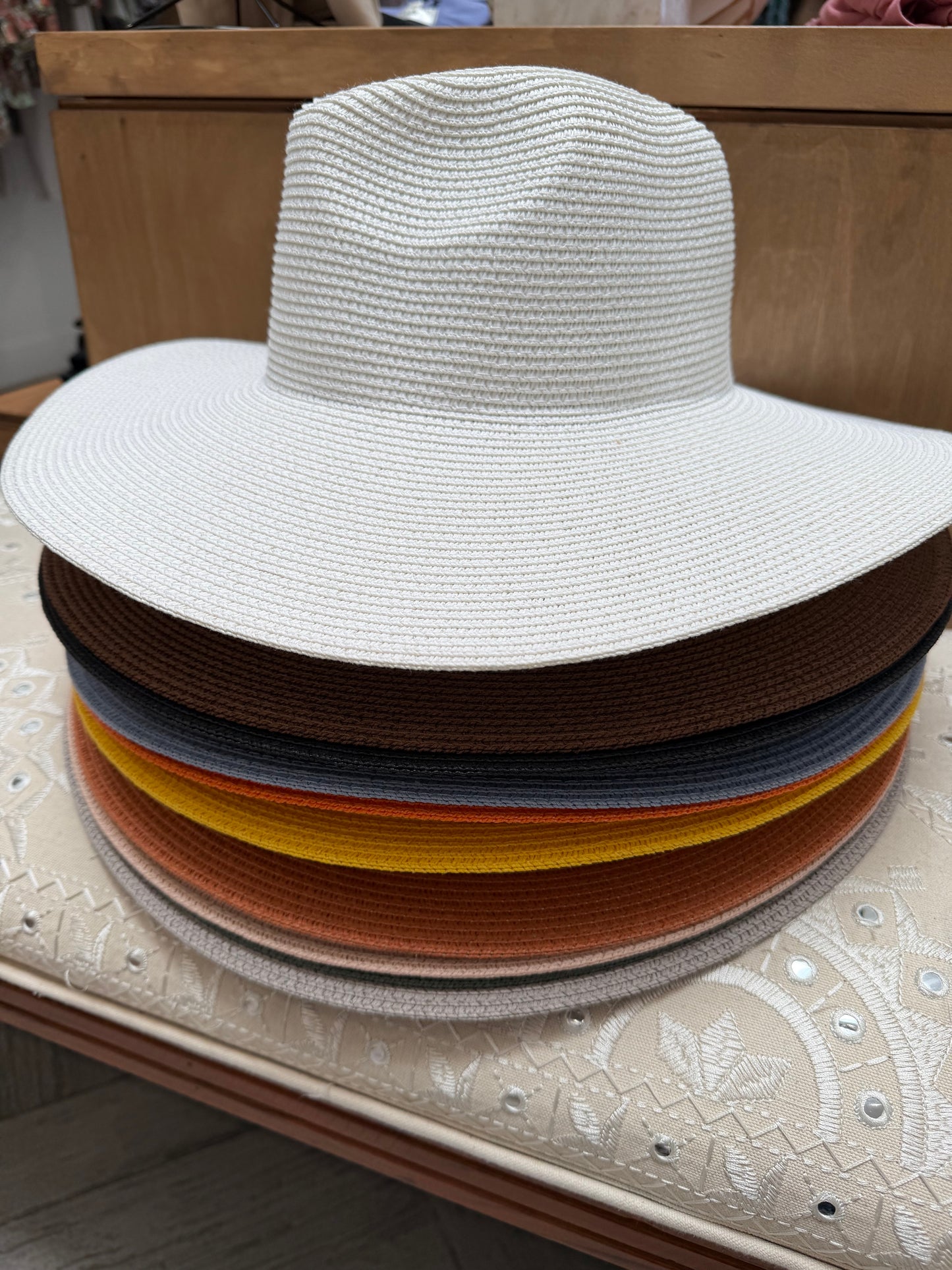 Women’s Custom Raffia Wide Brim Sun Hat