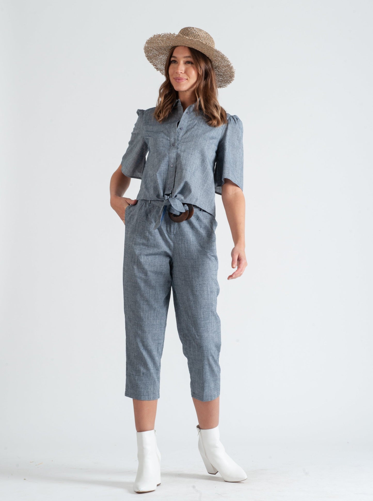 Women’s Linen Cropped Pants