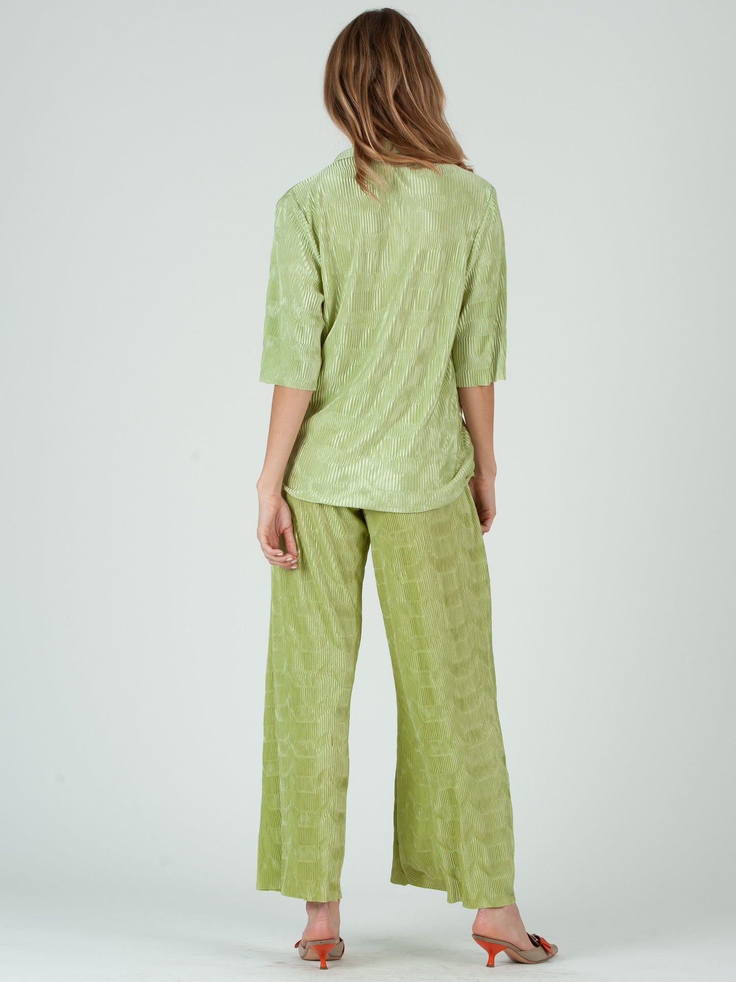 Women’s Crinkled Satin Pants