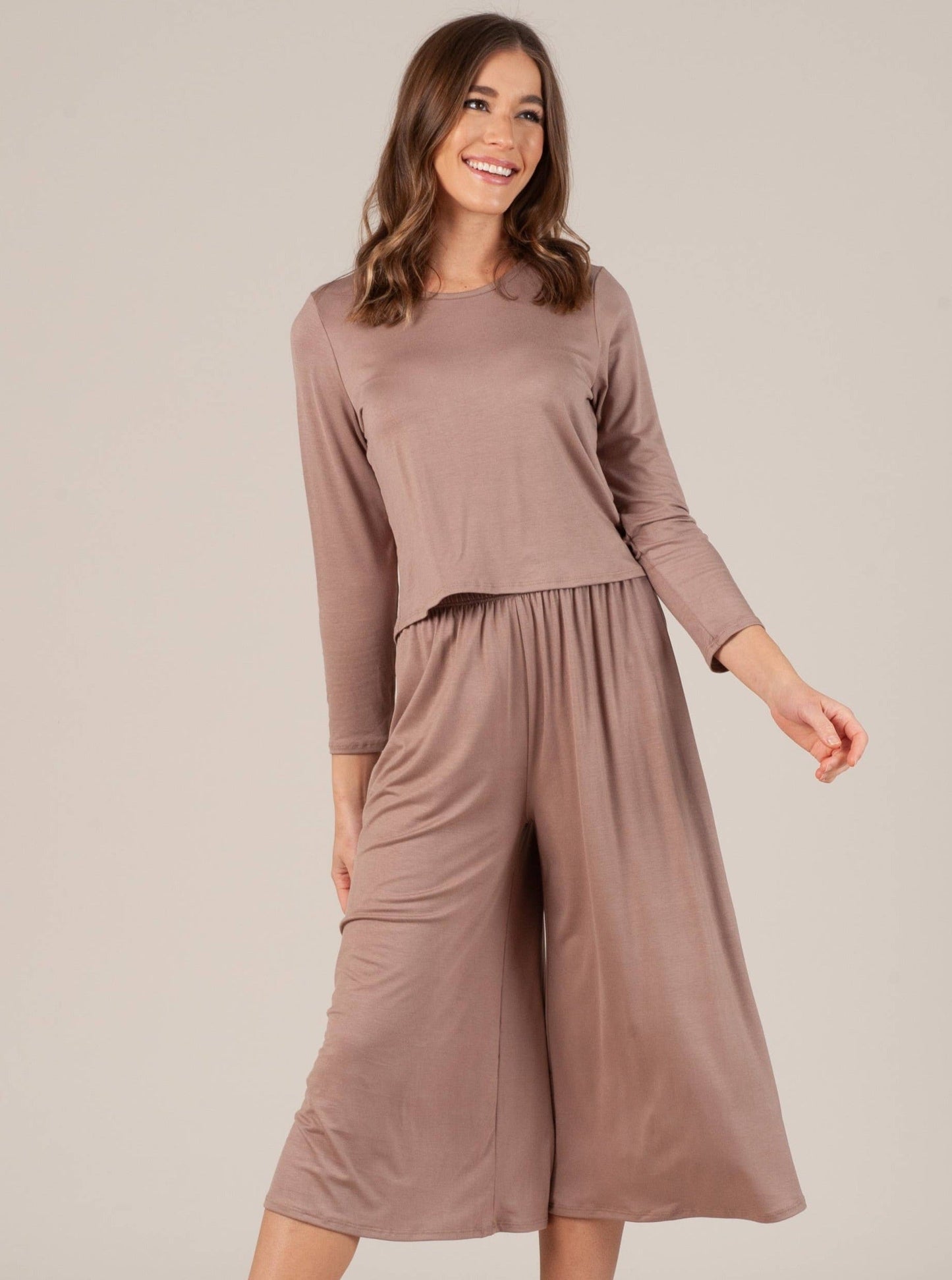Women’s Knit Gaucho Pants