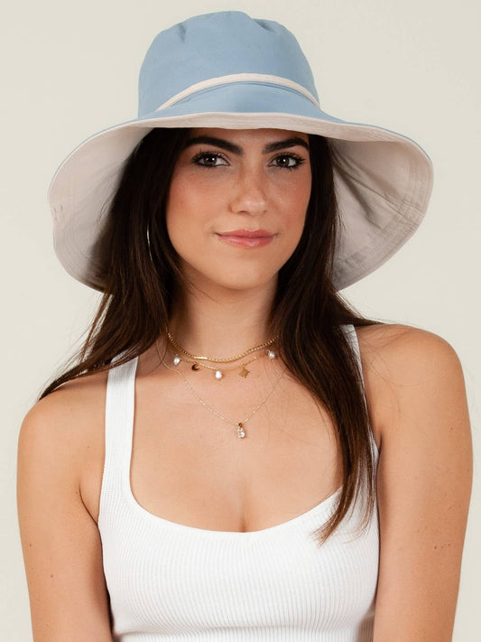 REVERSIBLE BUCKET HAT